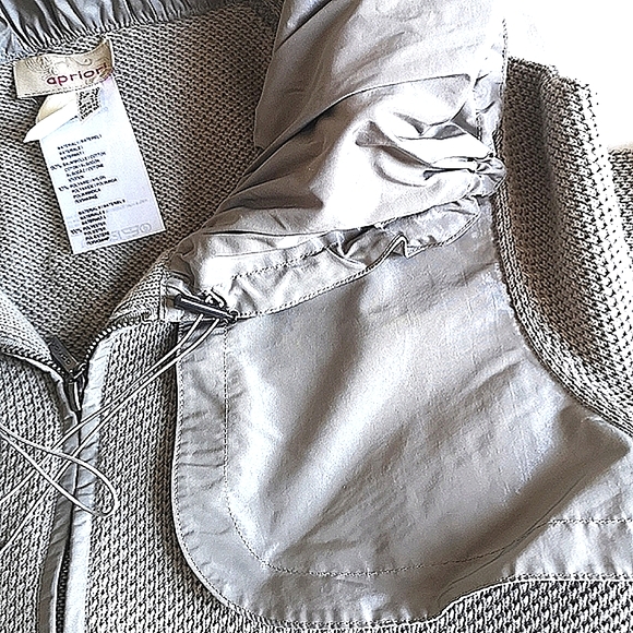 Coat - Picture 8 of 9